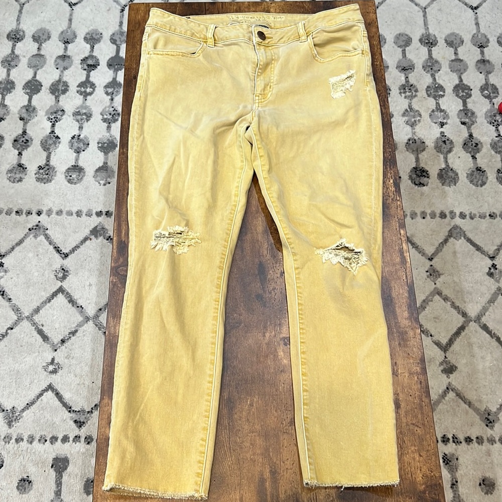American Eagle size 14, mustard yellow distressed jeans
